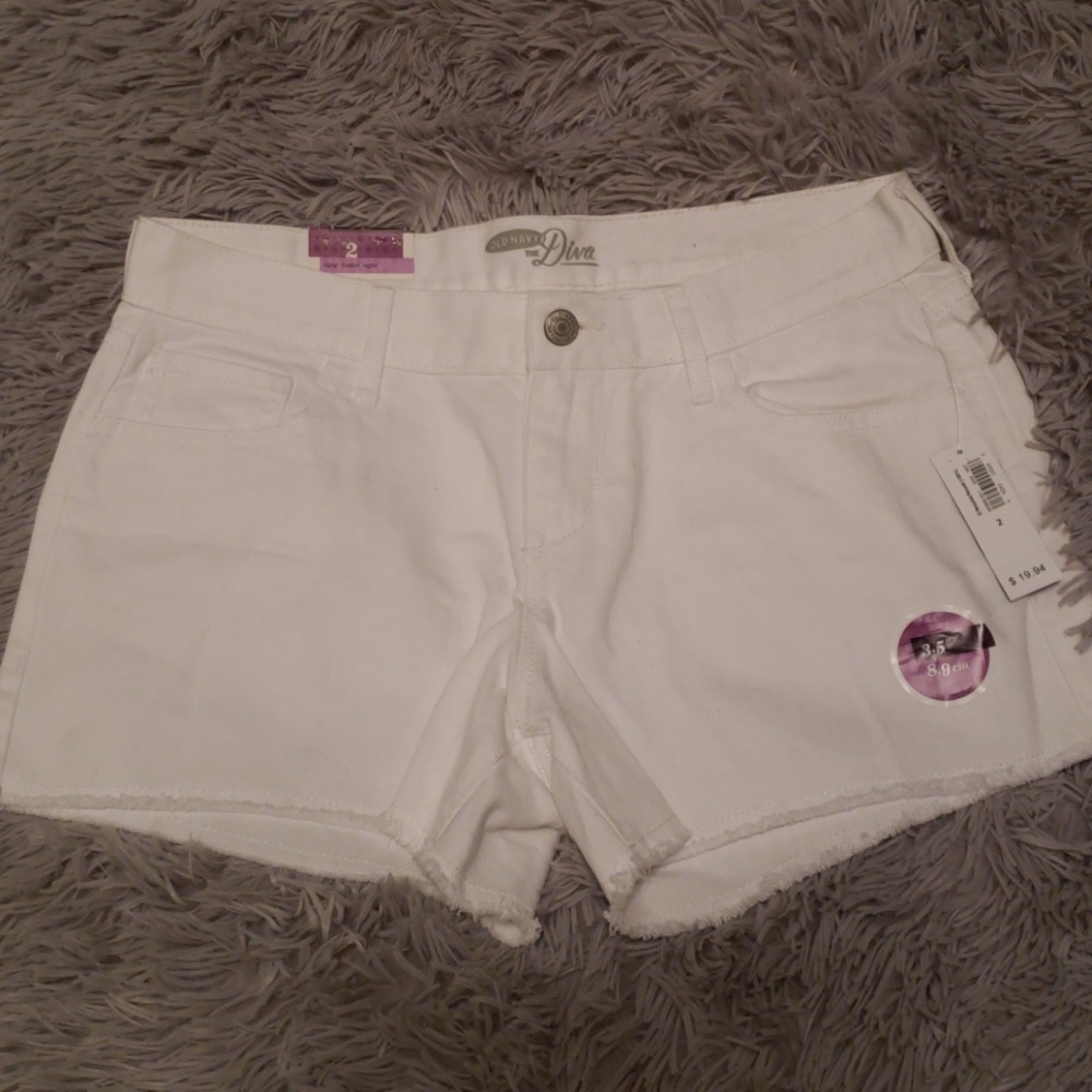 NWT OLD NAVY White Shorts Size 2